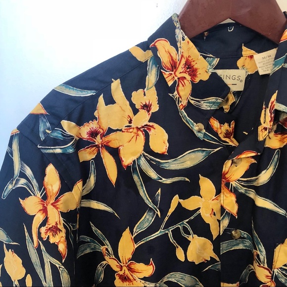 Crossings Other - NWT men’s Hawaiian Aloha shirt cotton size M